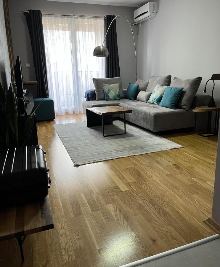 Porta Leks Apartment, Self Check-In, Own Parking Skopje Eksteriør bilde