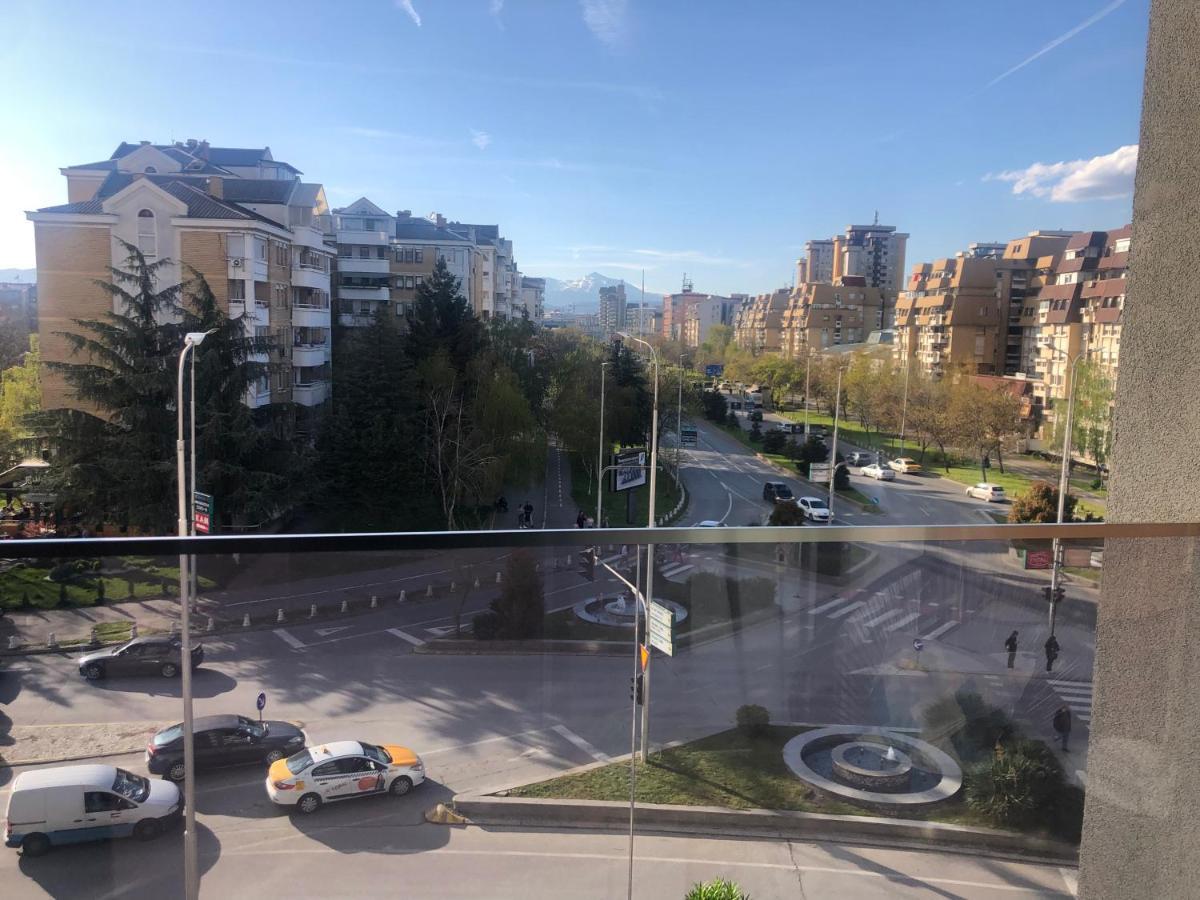 Porta Leks Apartment, Self Check-In, Own Parking Skopje Eksteriør bilde
